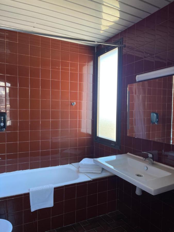 Hotel Bruc Luaran gambar