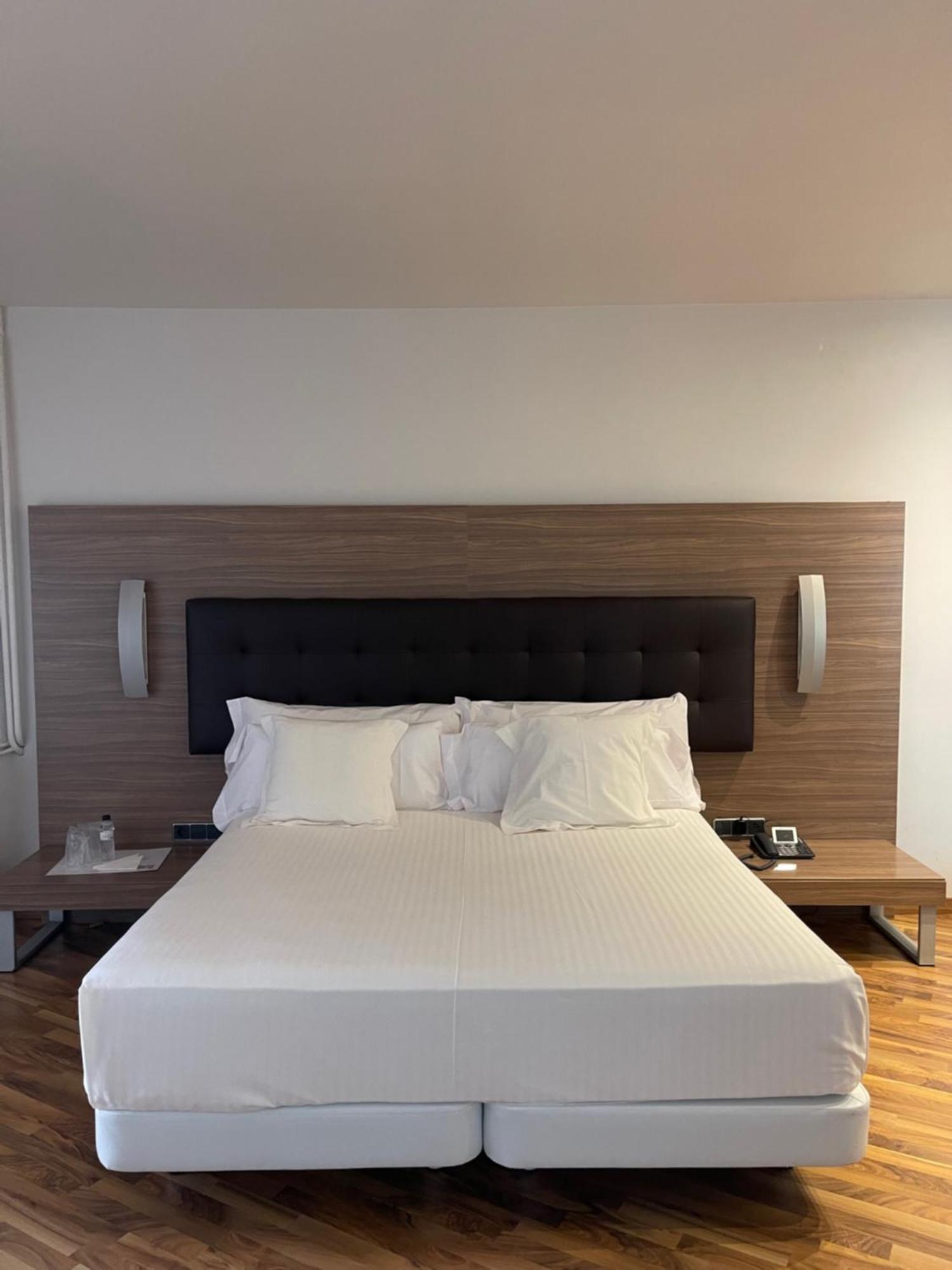 Hotel Bruc Luaran gambar