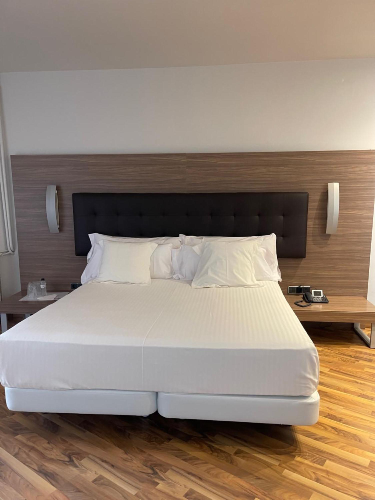 Hotel Bruc Luaran gambar